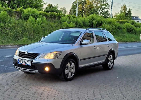 Skoda Octavia cena 30900 przebieg: 226000, rok produkcji 2010 z Pionki małe 781